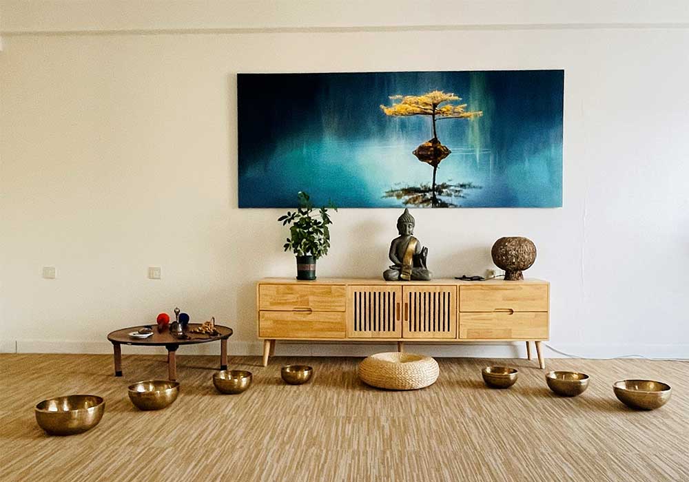 Tibetian singing bowls at Tanmatra HEaling